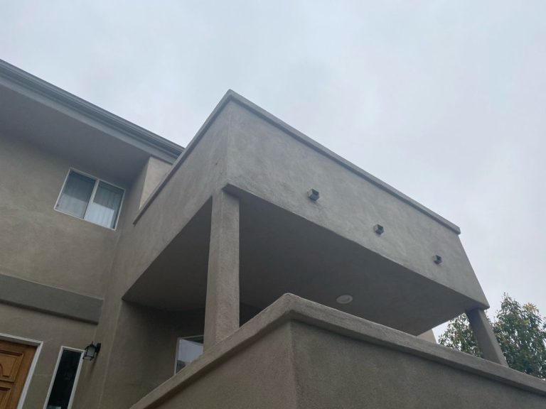 Balcony Contractor Encino: Transform Your Outdoor Living Space with Expert Services